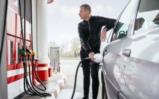 Какой бензин заливать в «киа рио»: выбор между 92 и 95