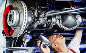 Скрипят тормоза при торможении на машине – причины и методы ремонта