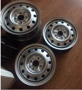 Колеса Альмера: диски, шины, разболтовки, размер, вылет, диаметр