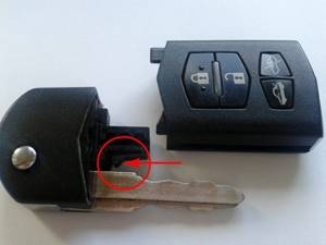 Батарейка в ключе Мазда 6 замена, как разобрать, открыть ключ Мазда 6, какой элемент питания